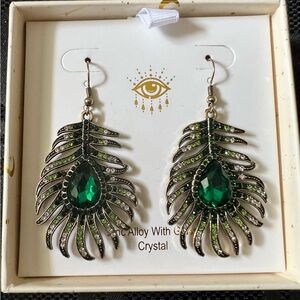 Green Teardrop Peacock Feather Earrings - Women's Jewelry Eye candy luxe col